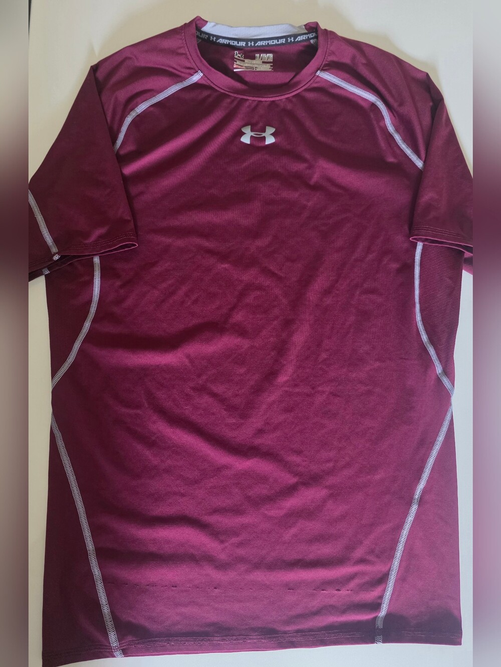 Under Armour Men's Maroon Performance DEFECTIVE MANUFACTURER